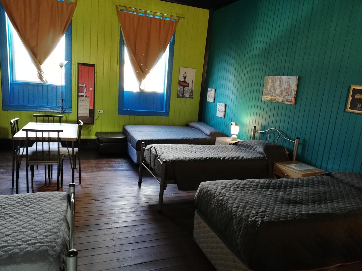 Hostal La Casona Los Ángeles Εξωτερικό φωτογραφία